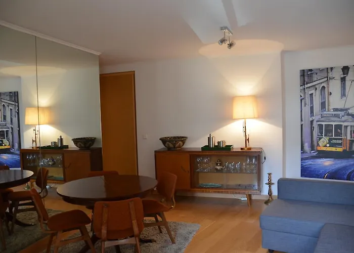 Apartament The House *