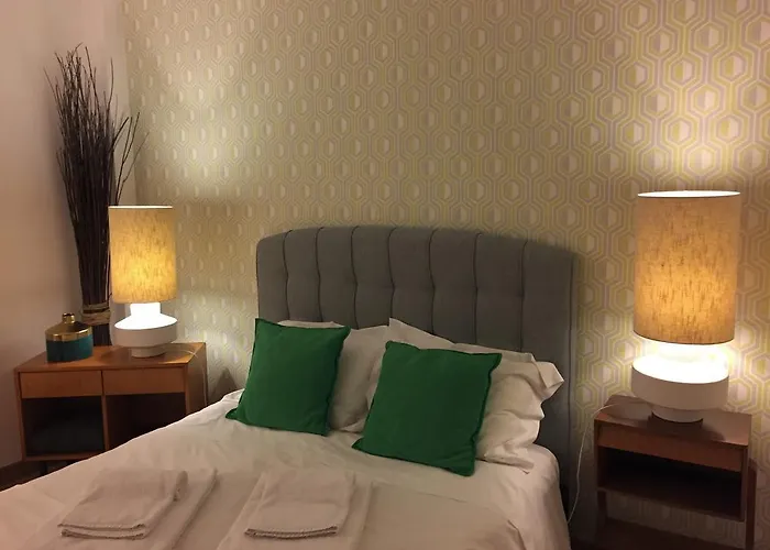 Apartament The House